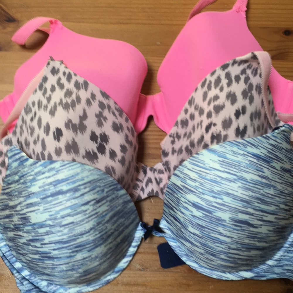 Victoria’s Secret 34DD Bra Bundle